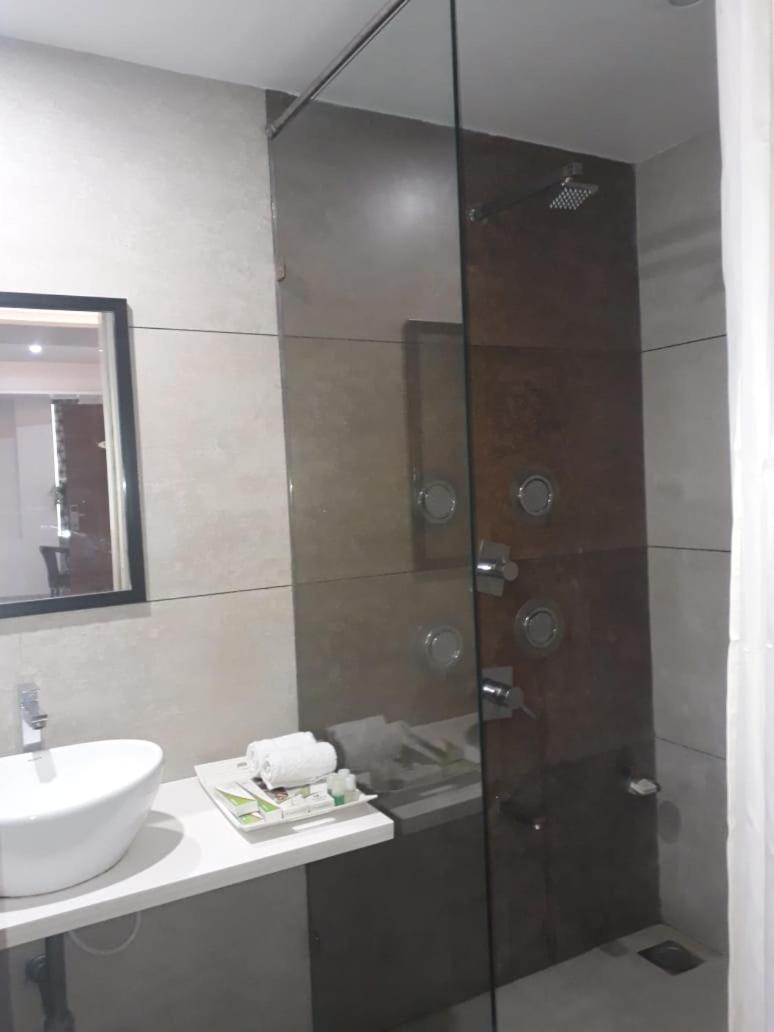 The Grand Vardhman Hotel Morbi Eksteriør billede